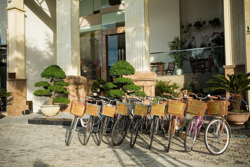 Titan Hotel Da Nang Exterior photo
