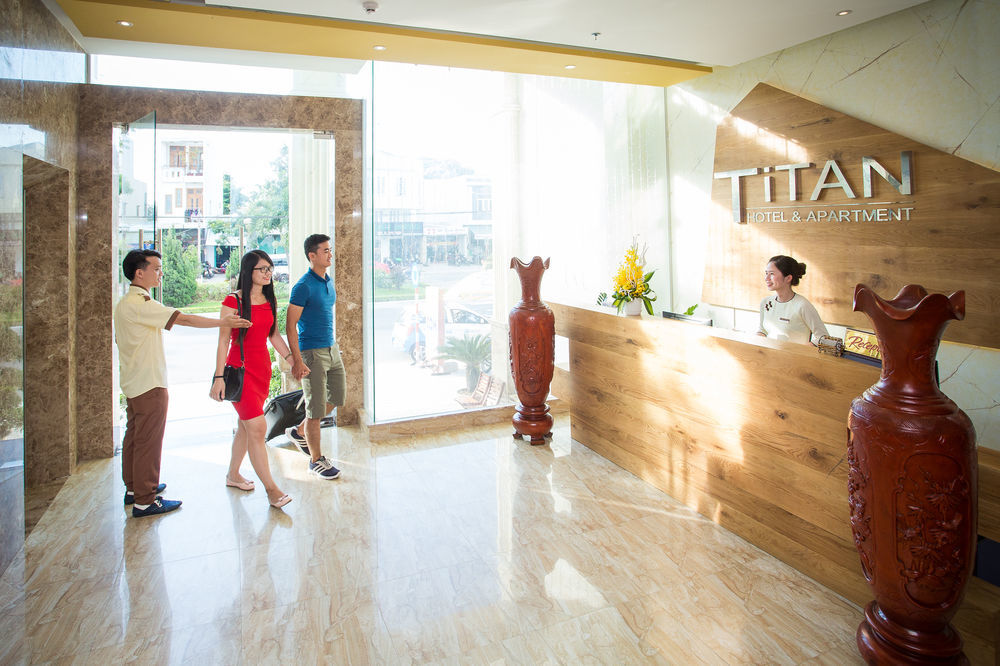 Titan Hotel Da Nang Exterior photo
